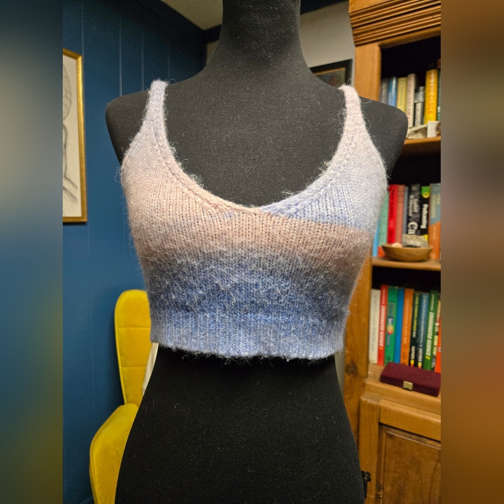 Shein Fuzzy Crop Tank Size S - Picture 2 of 8